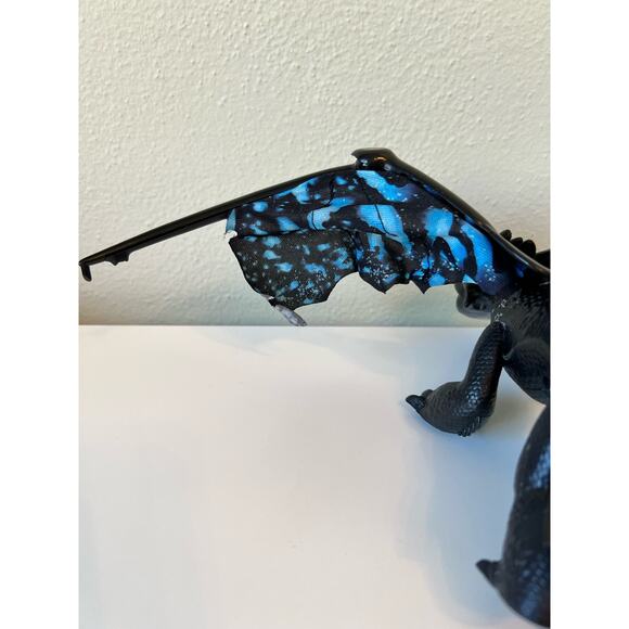 Dreamworks Dragons Toothless Deluxe Dragon * No Lights or Sounds - Picture 4 of 10